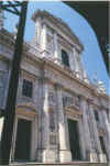la facciata della chiesa di S. Giovanni Battista dei Fiorentini